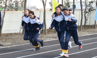 佟二堡二中户外活动场地