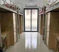 天津市广夏中学户外活动场地