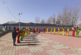 榆树林子乡中学户外活动场地