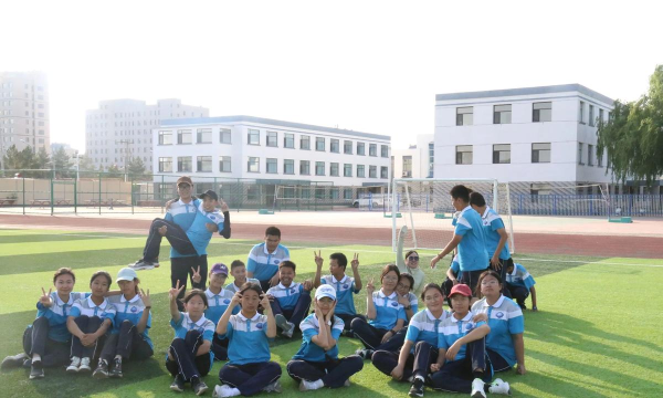 巴林右旗幸福之路蒙古族九年制学校