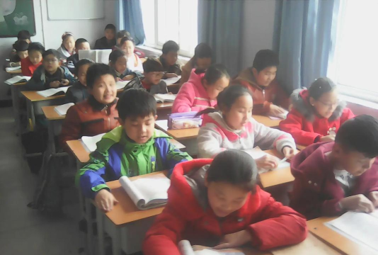 浉河区第三小学