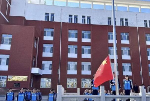 龙江县头站乡中心学校