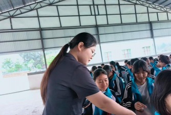 勐海县格朗和乡中学