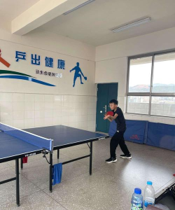 通海县杨广镇杨广小学校