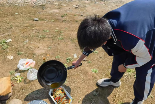 夹江县甘霖初级中学