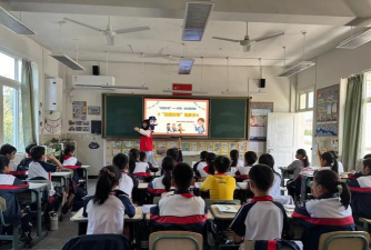 平阳县闹村乡中心小学