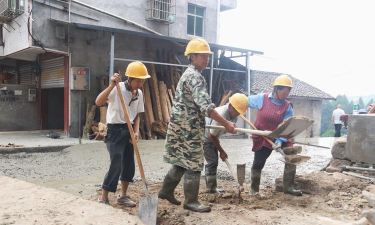 西充县紫岩初中户外活动场地