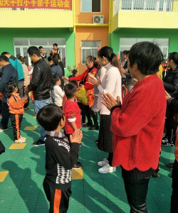 莒南县洙边镇东高庄幼儿园户外活动场地