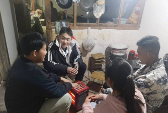 隆阳区杨柳乡中心学校户外活动场地