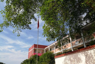 宜宾县复龙镇初级中学校