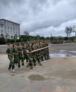 桂林市临桂县五通镇初级中学