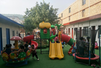 宣威市育英幼儿园户外活动场地