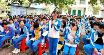 美良中学户外活动场地