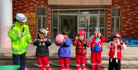 新疆巴州尉犁县幼儿园