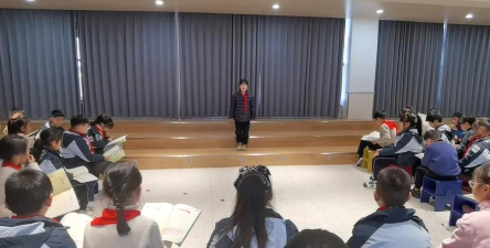 横湖小学户外活动场地