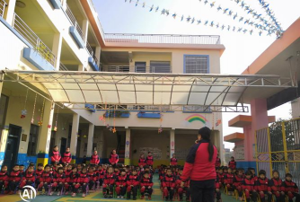 昌吉市甜甜幼儿园户外活动场地