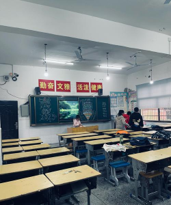 中坝镇上石小学北坑教学点