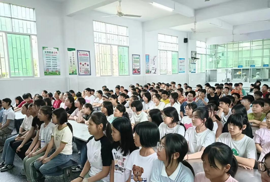 酉阳县龙潭镇石营私立中学