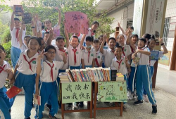 石碣镇中心小学户外活动场地