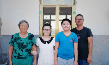 武宁县新宁二小