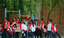 凤翔县城关镇纸坊中学户外活动场地