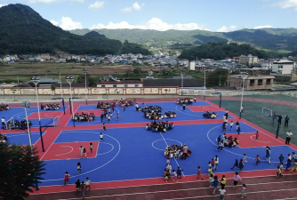 云南澜沧思茅竹塘中心小学户外活动场地