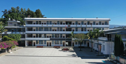 凤庆县凤山镇麦地完小