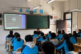 余姚市大隐镇初级中学