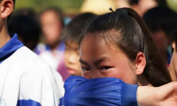 成县苏元乡八年制学校户外活动场地