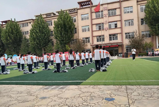 吉州区英才小学