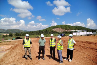 南华县龙川镇徐营中心完小户外活动场地