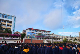 楚雄师院附中户外活动场地