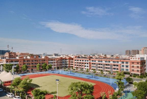 东凤镇大巷小学