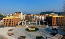 云和县云和中学户外活动场地