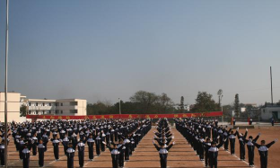 余井镇中心学校