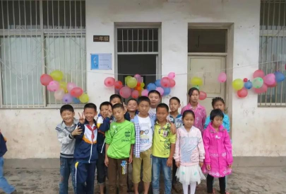 蓬溪县鸣凤镇小学