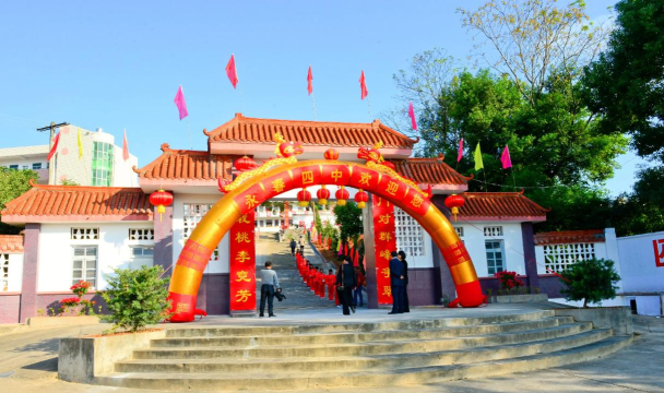 永春湖洋中学户外活动场地