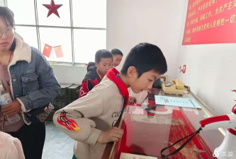 兴安县高尚镇堡里中心小学