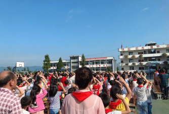 岑溪市新塘中心小学
