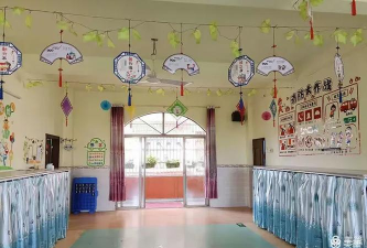 廉江市石角镇小叮当幼儿园户外活动场地