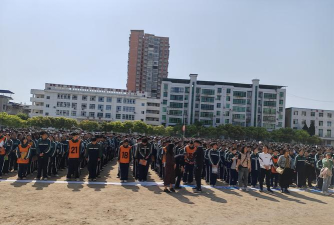 开江县拔妙乡中心校户外活动场地