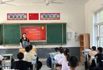 阚疃中学户外活动场地