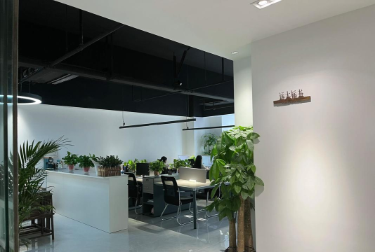 济南市市中区原始人科技培训学校有限公司户外活动场地