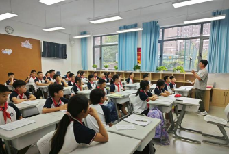 姜疃镇丰台初级中学