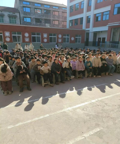 冕宁县马头乡中心校