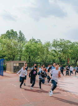 96401部队八一学校