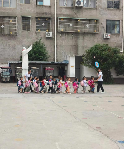 岳池县天平镇蒋山镇村私立幼儿、小学班