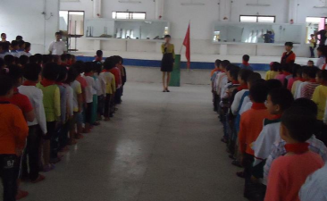 陇县东风镇南村中心小学