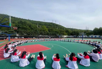 镇巴县长岭初级中学