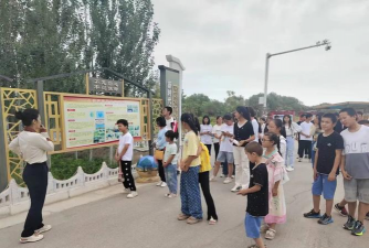 阿克苏甫乡中学户外活动场地